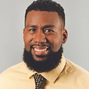 Meet your Posher, Carey